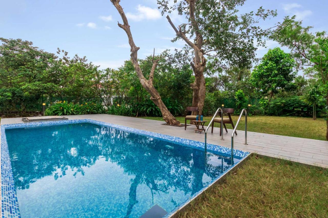 Villa Foresta By Stayvista With Modern Decor, Swimming Pool & Expansive Lawn For A Perfect Escape Lonavala Exterior foto