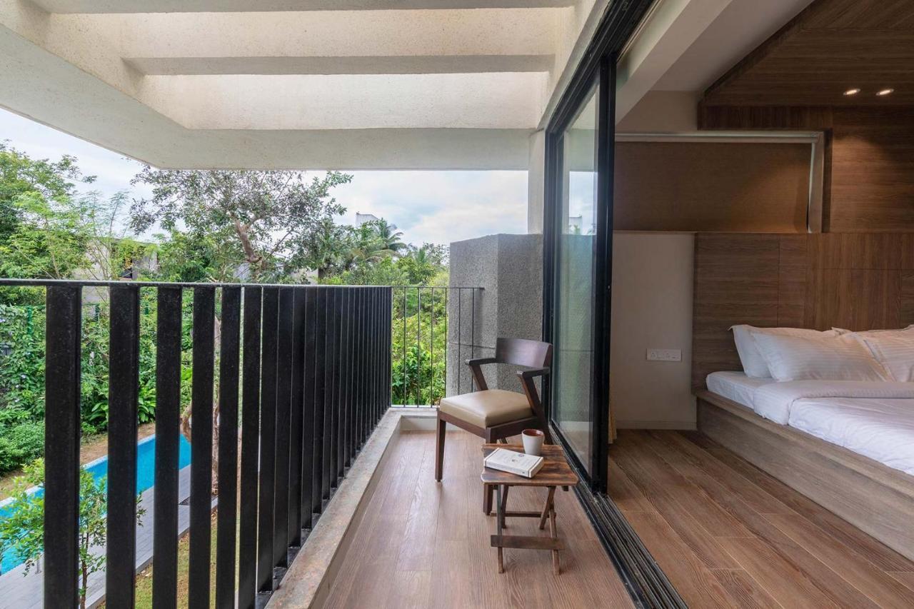 Villa Foresta By Stayvista With Modern Decor, Swimming Pool & Expansive Lawn For A Perfect Escape Lonavala Exterior foto
